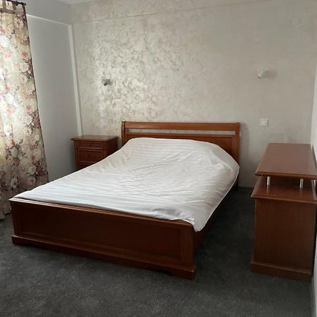 Eroilor Apartament Suceava Exterior photo